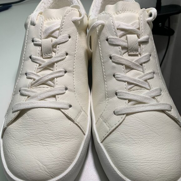 Low top Athleisure sneakers, off-white, black, and tan, size 9 by Maker's Shoes - Picture 6 of 13